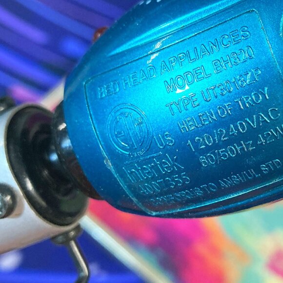 BED HEAD ROCK N ROLLER CURLER 2-IN-1 CERAMIC IRON CURLING WAND CLAMP-FREE STYLER - Picture 7 of 8